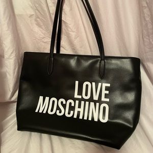 LOVE Moschino tote